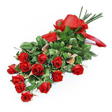 Bouquet of red roses For Girl